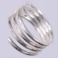 Ring, stl ca 15¼, bredd ca 6-12,9mm, GHA, 925/1000 silver Vikt: 3,8 g