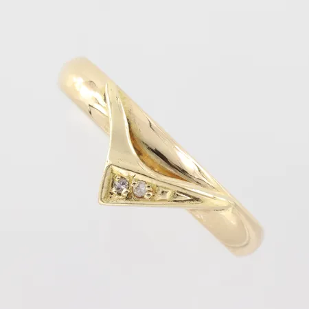 Ring med diamanter ca 2x0,01ct, stl 18¼mm, bredd skena 3,3mm, 18k  Vikt: 4,9 g