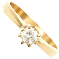 Ring, diamant, ca 0,35ct, stl 18¼, bredd 3,8mm, Hans Prybil, Vingåkers Guldsmedja, 18K  Vikt: 4,1 g