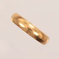 Ring, stl ca 17, bredd 4mm, gravyr, 18K Vikt: 3,4 g