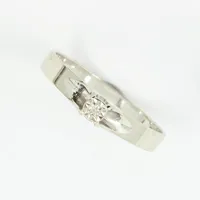 Ring med diamant ca 0,02ct, stl 18 mm, bredd ca 2mm, Pettersson Ab Olof Stockholm 1978 , 18k vitguld Vikt: 1,9 g