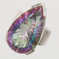 Ring, stl 17¾, droppformad flerfärgad sten, fattning ca 7 - 26,4mm, bredd 4,5 - 9,5mm, Silver 925/1000 bruttovikt 14,9g 