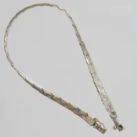 Silverarmband, längd:18cm, bredd:4mm, 925/1000. Vikt: 8 g