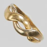 Ring, Ø18½, bredd:1,5-6,5mm, vitguld/gulguld, 14K. Vikt: 2,8 g