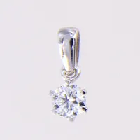 Hänge med diamant ca 0,20ctv enligt gravyr, kvalité ca W(H)/SI, 10x4mm, vitguld, GHA, 18K  Vikt: 0,4 g