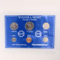 Myntsamling, Svenska Mynt, 5kr, 1kr, 50 öre, 25 öre, 10 öre, 5 öre, utgiven av Handelsbanken, i plats etui. 