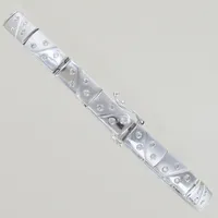 Armband med diamanter 64 x0,01ct, längd 17 cm, bredd 0,5 cm, 18K  Vikt: 14,5 g