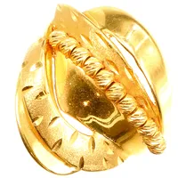 Ring, stl 18¼, bredd 3-21mm, 21K Vikt: 6,4 g
