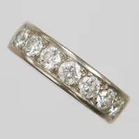 Ring, briljantslipade diamanter 7 x ca 0,20ct, TW-W(G-H)/VS-SI, Af Forselles, Stockholm 2011, Ø17, bredd 6mm, höjd 3mm, vitguld, 18K Vikt: 15,2 g