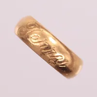 Ring, stl 15¼, bredd 4mm, gravyr, 18K Vikt: 9,5 g