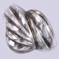 Ring, stl: 17, bredd: ca 3-16mm, 925/1000, silver Vikt: 5,4 g