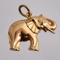 Hänge i 18K guld, Elefant, mått 17,3x17,8mm, tillverkad av Ceson Guldvaru Ab, vikt 1,09g. 