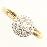 Ring med diamanter totalt 0,35ctv, stl 19, bredd 2-9mm, Guldfynd, skev, 18K Vikt: 2,4 g