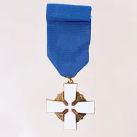 Medalj, Finland, 1956, 38x38mm, tygband, emaljdetaljer, etui, förgyllt silver 925/1000, bruttovikt: 19,8g Vikt: 19,8 g