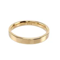 Ring, 9K guld (375/1000), slät modell, Ø18,0 mm, bredd 3 mm, gravyr Vikt: 3,2 g
