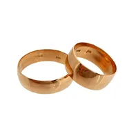 Ringar, 14K guld, två st, slät modell, Ø17¾ och 21¼ mm, bredd 6,5 och 8 mm Vikt: 9,3 g