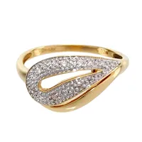 Ring, 18K guld, Diamanter 5 x 0,003ct, Ø17¼ mm, bredd 1,6-9 mm, tillverkarstämpel MGH, fint skick, sparsamt använd  Vikt: 2,5 g