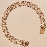 Silverarmband, Bismarck, längd:18cm, bredd:10mm, B. Hallberg, Köping 1976, defekt lås, 925/1000. Vikt: 26,3 g