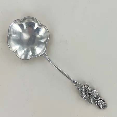 Sked, längd 13,5 cm, silver 830 Vikt: 19 g