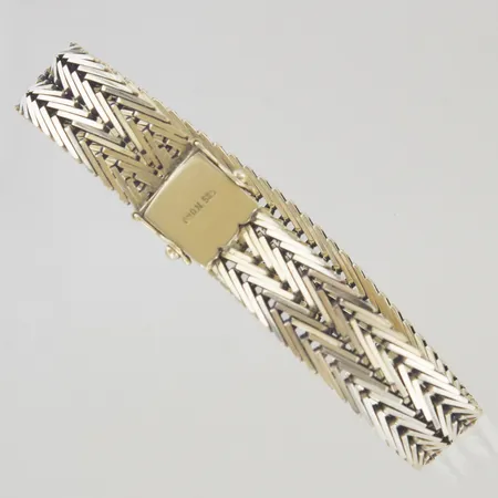 Armband, längd 19 cm, bredd 1 cm, 14K Vikt: 33,1 g