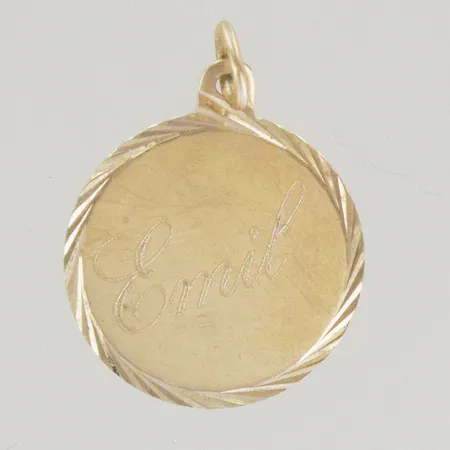 Hänge Emil, längd 2 cm, bredd 1,6 cm, 18K  Vikt: 1,1 g
