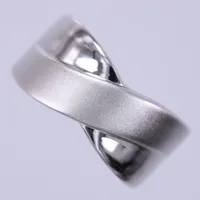 Ring, stl: 16½, bredd: ca 5-10mm, 925/1000, silver Vikt: 5,3 g