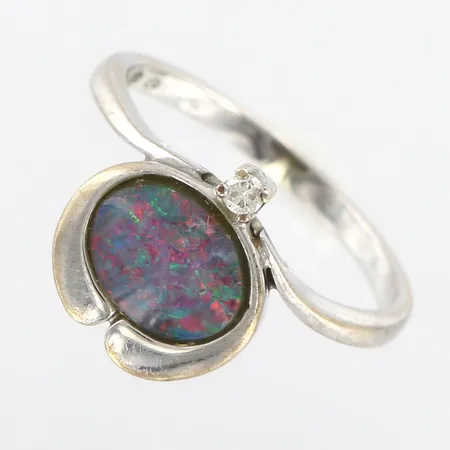 Ring vitguld, mindre diamant, opal, stl19, 18K Vikt: 4,3 g