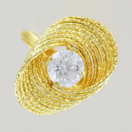 Ring med sten i set, Ø 18 mm, höjd 23 mm, 14K Vikt: 3,1 g