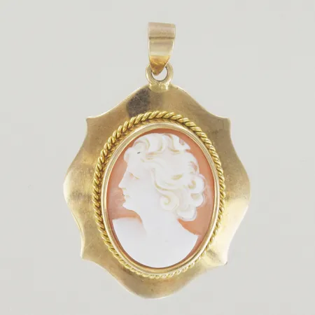Hänge Camé 40-tal, längd 3,8 cm, bredd 2,5 cm, 18K Vikt: 5,6 g