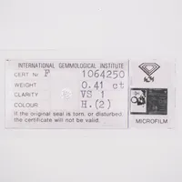 Lös, oinfattad, briljantslipad diamant, 0,41ct, kvalitet W(H)/VS1 enligt certifikat från IGI, plomberad, ej bruten plombering. Vikt: 0 g