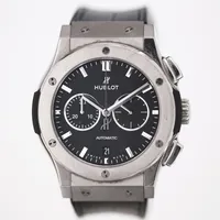 Herrur Hublot Classic Fusion kronograf, titan, automat, ref-nr:541.NX.1171.LR, serie-nr:1318853, med läderband, Ø42mm, viklås, repig, manual, certifikat, box, repor.