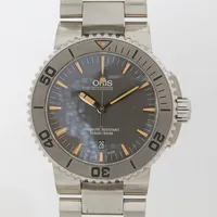 Herrur, Oris Aquis, 43mm, automat, stål, ref: 01 733 7653 4158-07 8 26 01PEB, srn: 3603334, stållänk, viklås, datum, safirglas, grå urtavla, certifikat daterat 22-06-2017, manual, box, ytterkartong