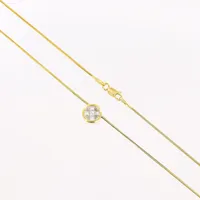 Collier, prinsesslipade diamanter 9 x ca 0,03-0,05ct, Ø8mm, Ormlänk 47cm, bredd 1mm, 18K Vikt: 7 g