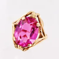  Ring, rosa sten, stl 17¾, bredd 2-25mm, 14K, brv: 7,3gram.  Vikt: 7,3 g