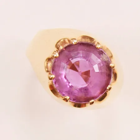 Ring, Ø17, bredd:14mm, lila sten, 18K 8,8g.