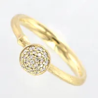 Ring Ole Lynggaard, formgivare Charlotte Lynggaard, med diamanter 25xca0,0050ct, stl 17½, bredd 3-7mm, höjd 7mm, 18K  Vikt: 4,8 g