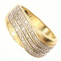 Ring med diamanter ca 57x0,004ct, 0,25ct, enligt gravyr Guldfynd, stl 16, bredd ca 8,6mm,  18K  Vikt: 5,7 g