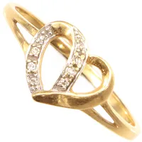 Ring med diamanter 5 x ca 0,0025ct, stl 18¾, bredd ca 2-9mm, Guldfynd, 18K Vikt: 1,9 g