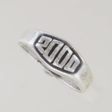 Ring, Ø 22½ mm, bredd 10 mm, ojämn, silver 925/1000,  Vikt: 8,3 g