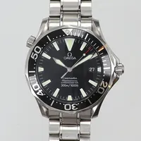 Omega Seamaster Professional 300M, Ø41mm, Chronometer, automat, stål, ref nr 22545000 serienr 81425907 stållänk (med repor), certifikat 2007 (Jälmers Ur), manual, box, 2 extra länkbitar, smärre slitage