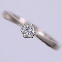 Ring vitguld med diamanter 1x0,16ct, stl: 16, bredd: ca 1-4mm, GIA, 18K Vikt: 1,9 g