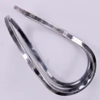 Armring Loop Cuff, design Efva Attling, inre bredd ca 6cm, bredd ca 9,5-35mm, nypris idag 5400sek, silver 925/1000 Vikt: 31,8 g