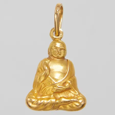 Hänge, Buddha, 31,5x17x12mm, ihålig, 18K. Vikt: 4,6 g