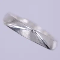 Ring, stl: 19, bredd: ca 5mm, GFAB, 925/1000, silver  Vikt: 6,9 g