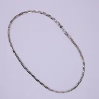 Collier, flätad, längd: ca 41,5cm, bredd: ca 4mm, 925/1000, silver  Vikt: 6 g