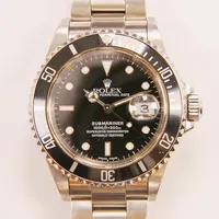 Rolex Submariner Date, 40mm, stål, automatisk, ref:16610, snr:P289970, Cal.3135, verknr:38563479, oysterlänk ref:93250, från 2000.