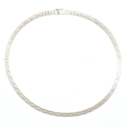 Collier längd 42,5cm, bredd 6,1mm, 835/1000 silver Vikt: 26,3 g