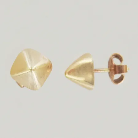 Ett par örhängen, bredd 8,5 mm,18K Vikt: 2,1 g