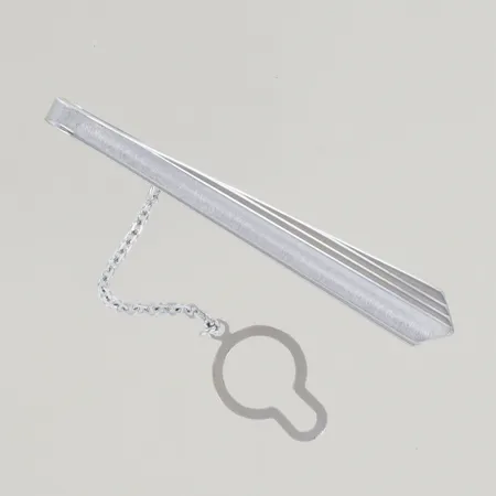 Slipshållare, längd 5,5 cm, bredd 3,5 -7,5 mm, silver 925/1000 Vikt: 5,8 g