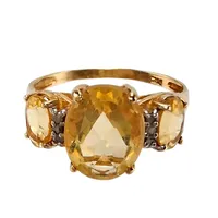 Ring, 10K guld, Heliodor, Diamanter 6 x 0,005ct, Ø17½ mm, bredd 1,5 - 10 mm, stenar utan anmärkning, fint skick Vikt: 1,9 g